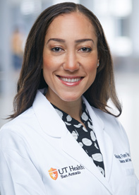 Headshot of Alixandria Pfeiffer, DO