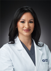 Headshot of Bianca Briseno, AGACNP