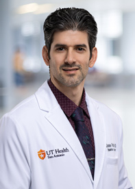 Headshot of Jose Roble, MD