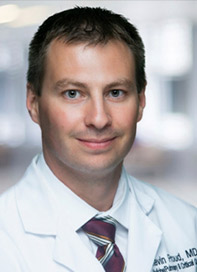 Headshot of Kevin Proud, MD