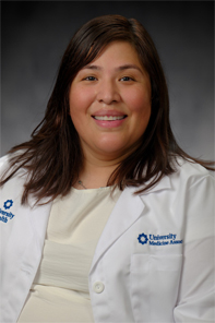 Headshot of Vanessa Hernandez, FNP