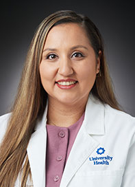 Yazmin Valencia, FNP